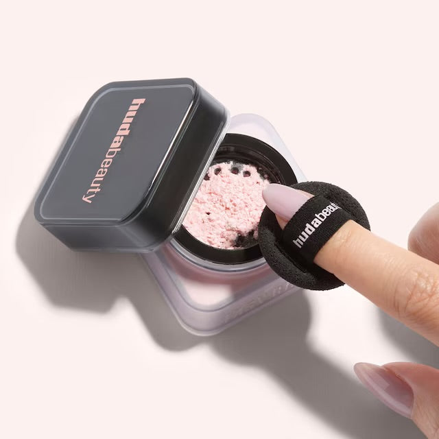 Huda beauty Baby Bake Mini Easy Bake Sponge Set