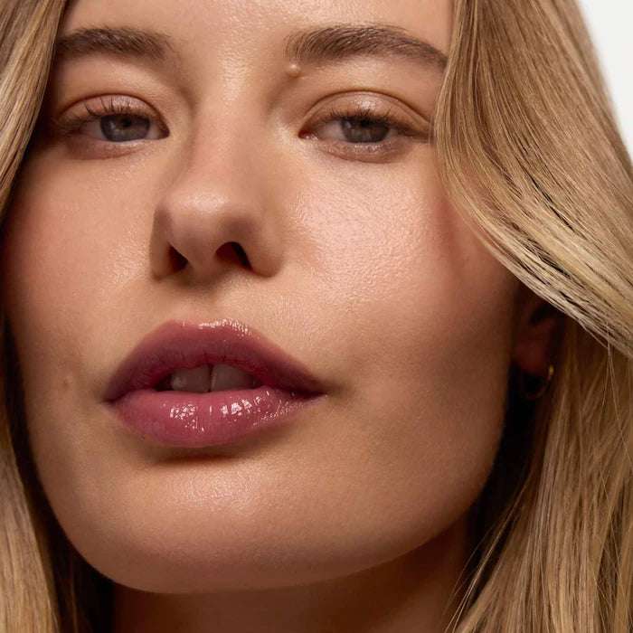 Summer Fridays  Dream Lip Oil for Moisturizing Sheer Coverage