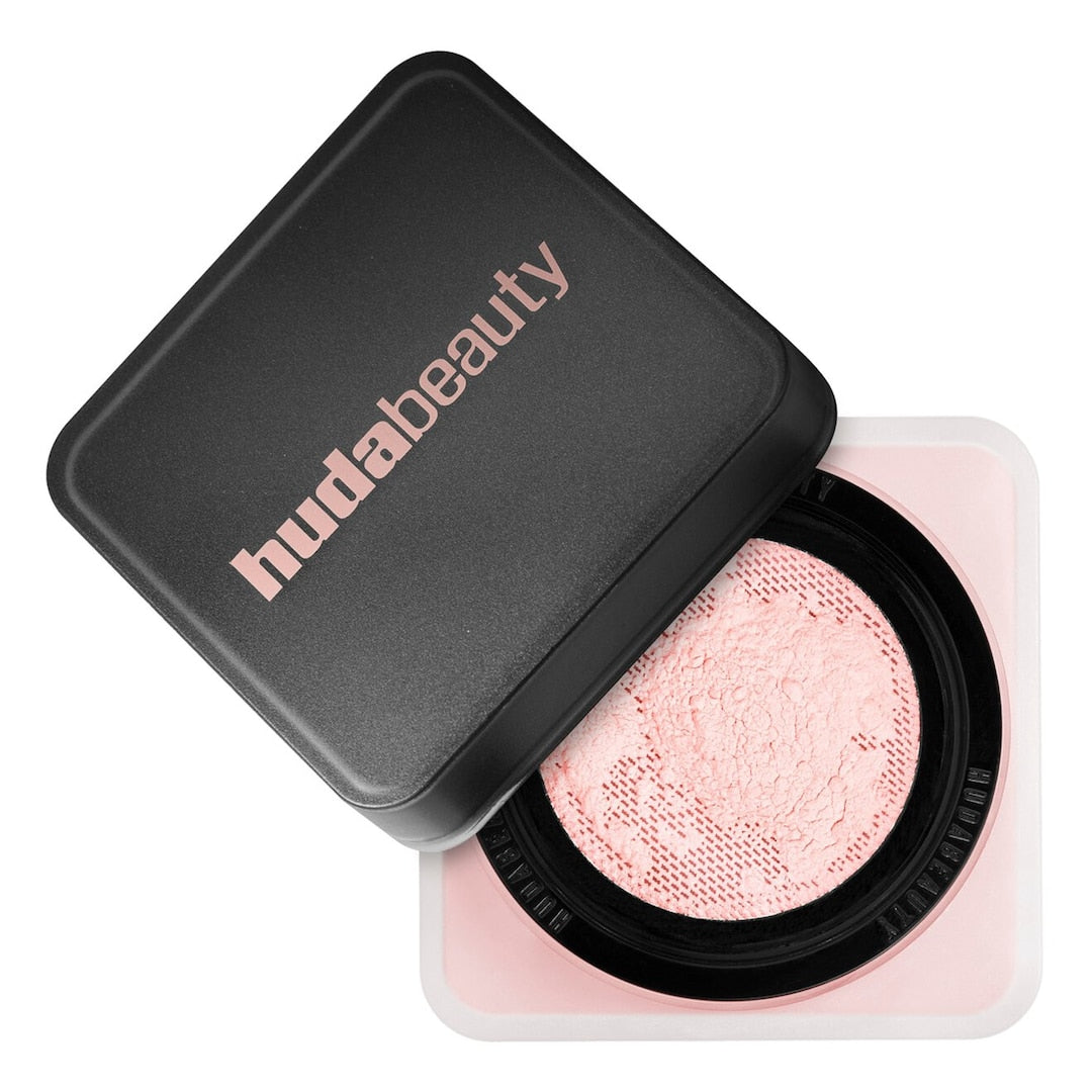 HUDA BEAUTY  Easy Bake Blurring Loose Baking & Setting Powder