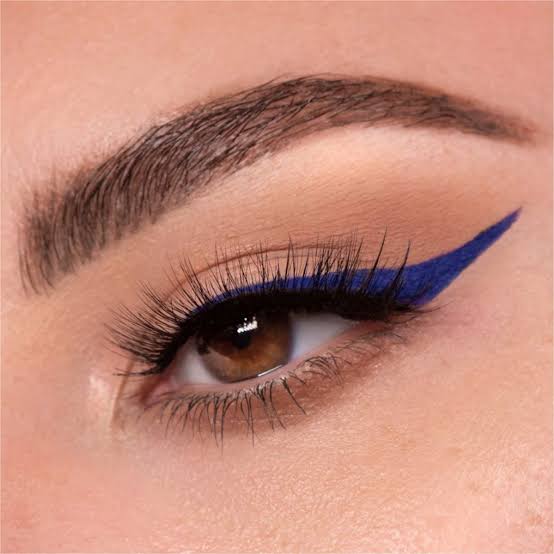 Golden Rose - Cat Liquid Eyeliner Matte Finish Blue