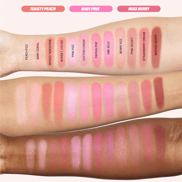HUDA BEAUTY  Blush Filter Blurring Blushlighters Palette
