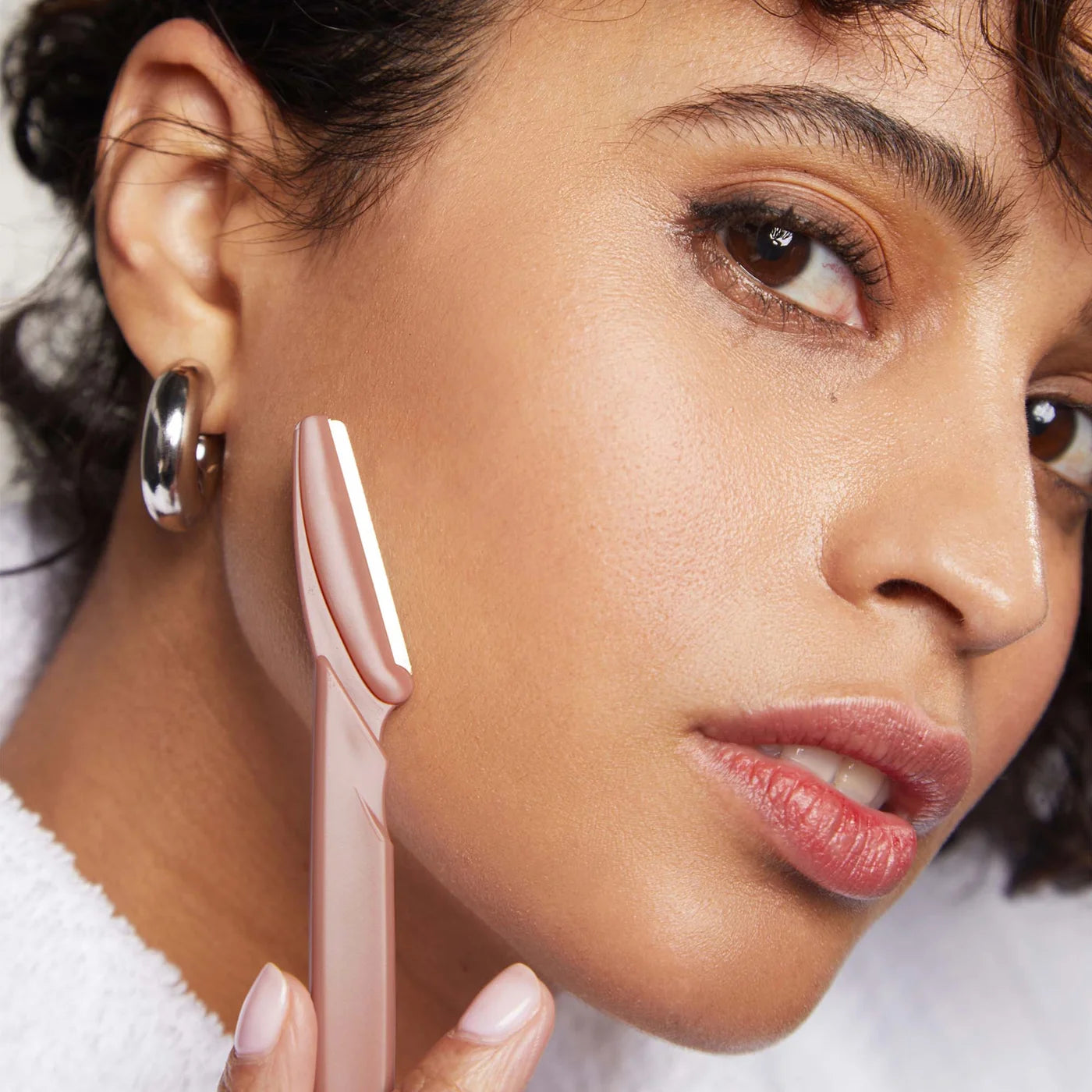 KITSCH ECO-FRIENDLY DERMAPLANER - BLUSH