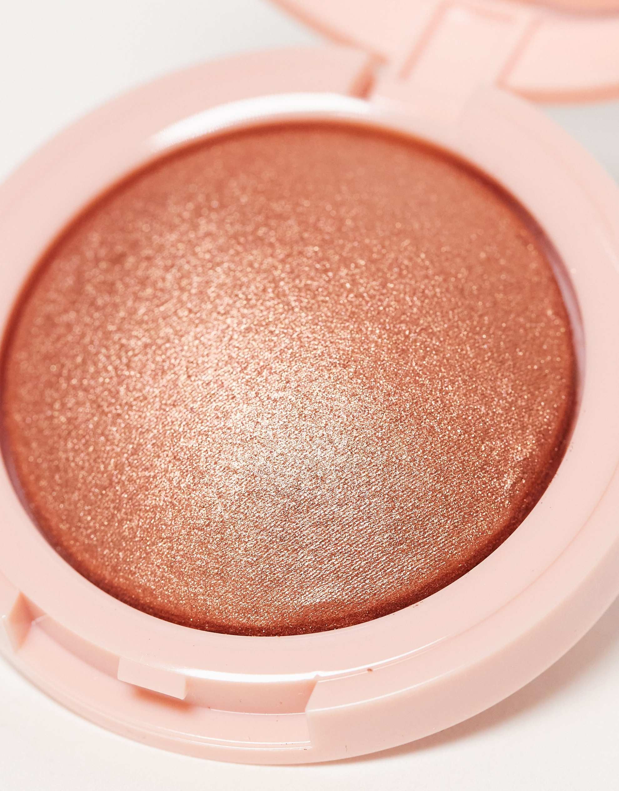 elf Cosmetics  Halo Glow Silky Powder Highlighter